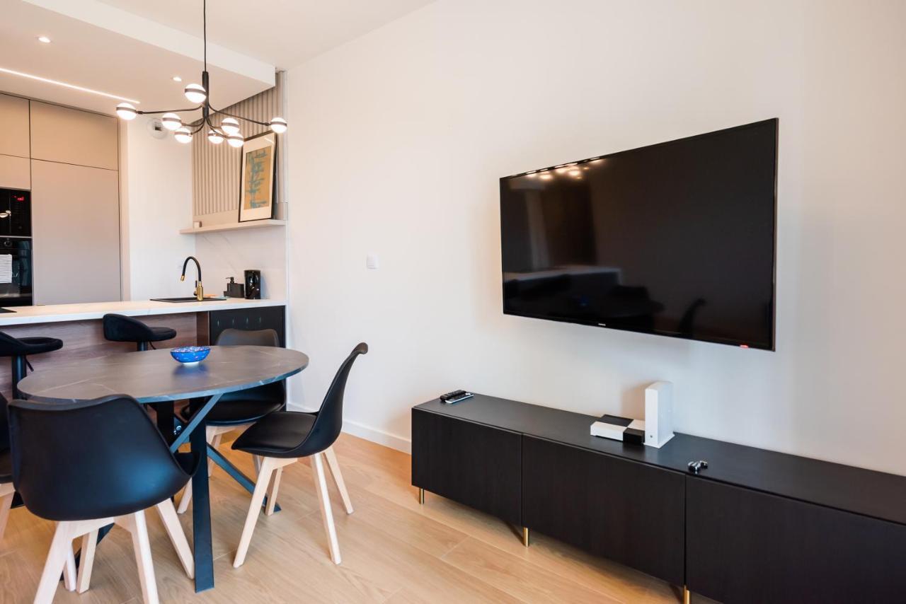 Wola Marble Apartment Warsaw Exterior photo