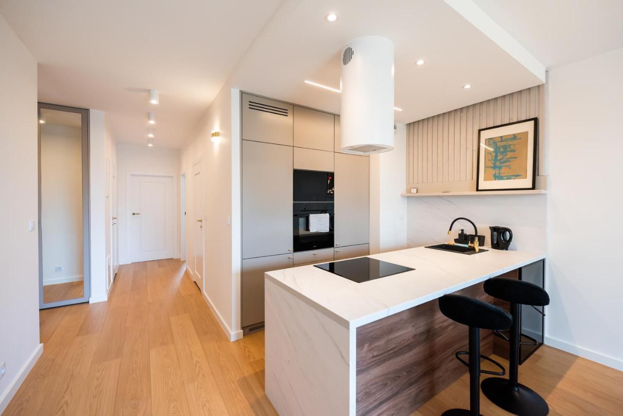 Wola Marble Apartment Warsaw Exterior photo